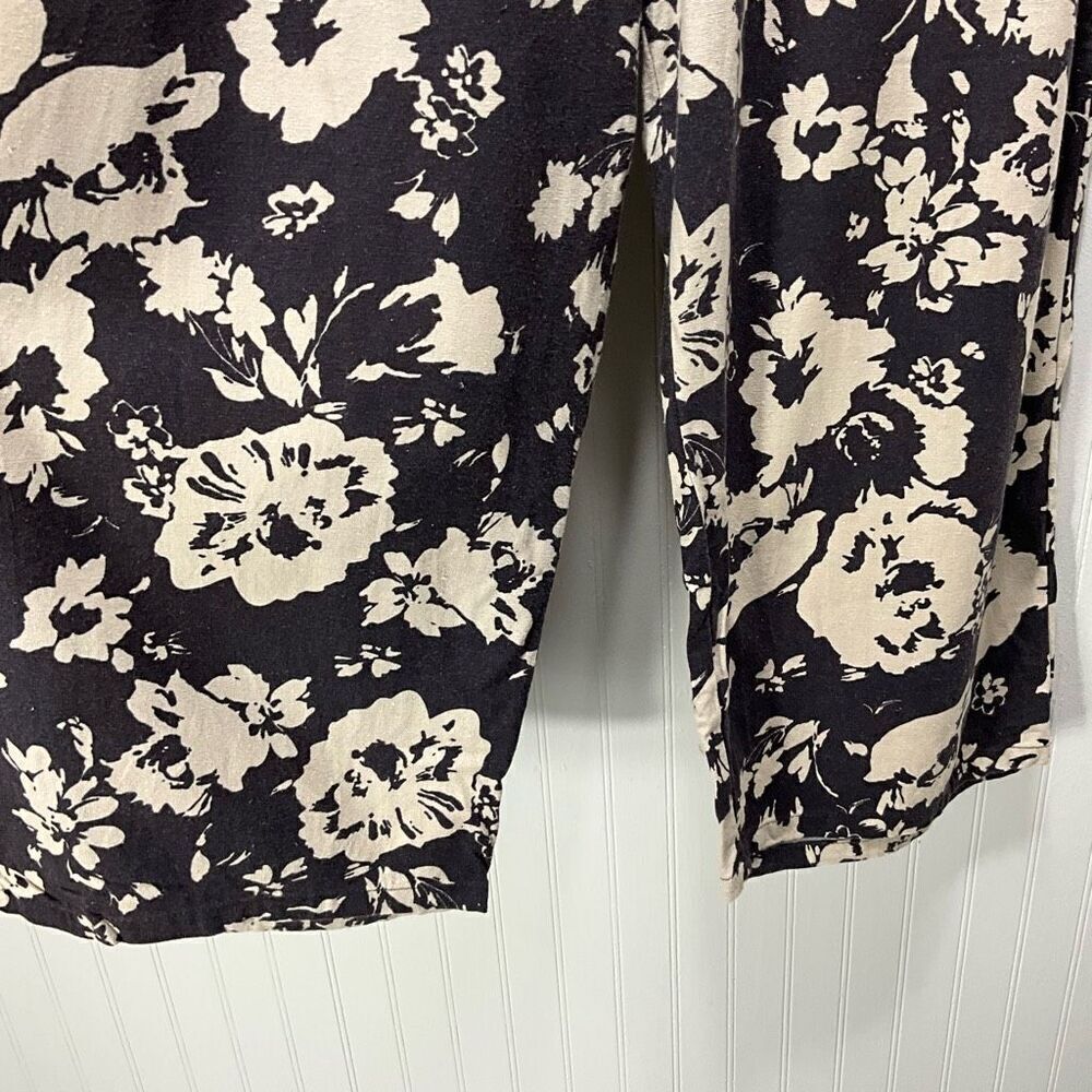 HESTER & ORCHARD Linen Blend Wide Leg Crop Pants - Picture 2 of 5